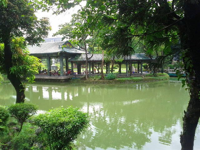 Chinese Garden, Rizal Park, Manila (image)
