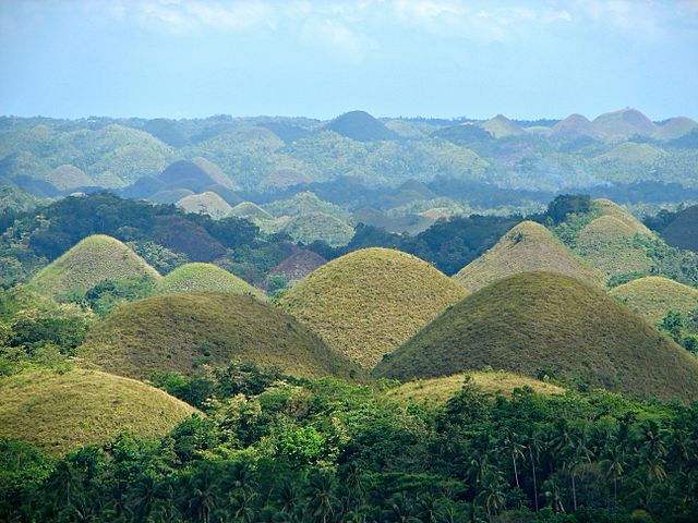 Chocolate Hills, Bohol (image)
